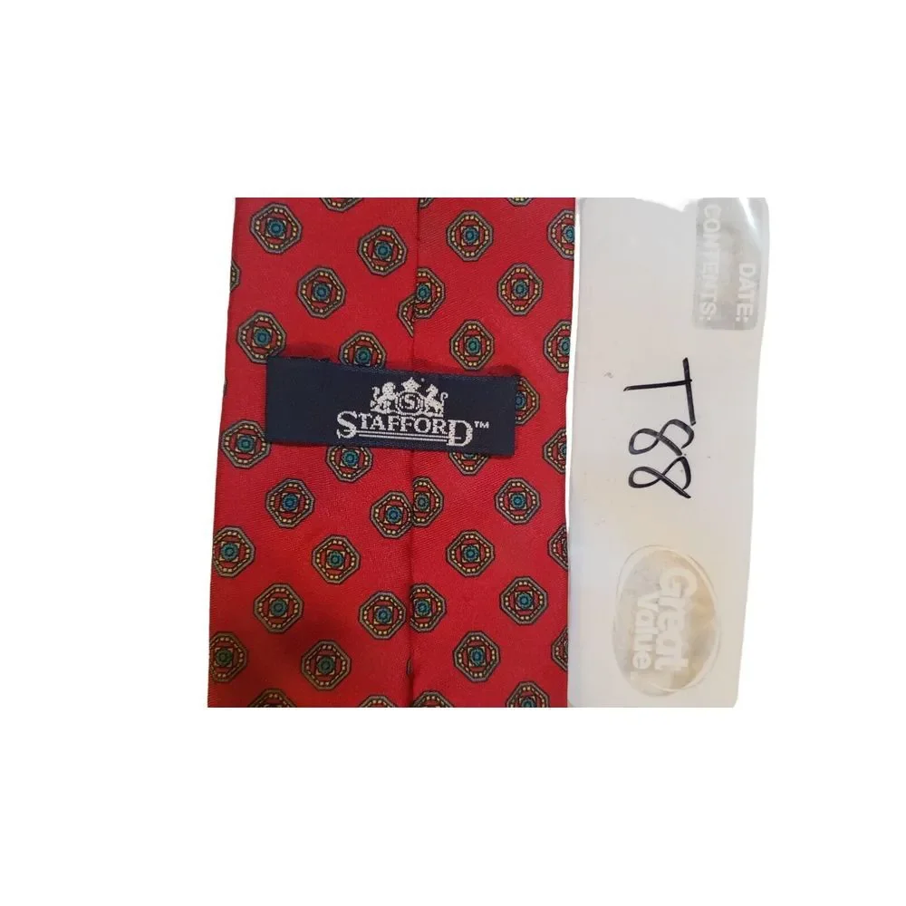 Vintage Stafford Luxury Red Micro‎ Medallion Foulard Pattern Tie Classical Power